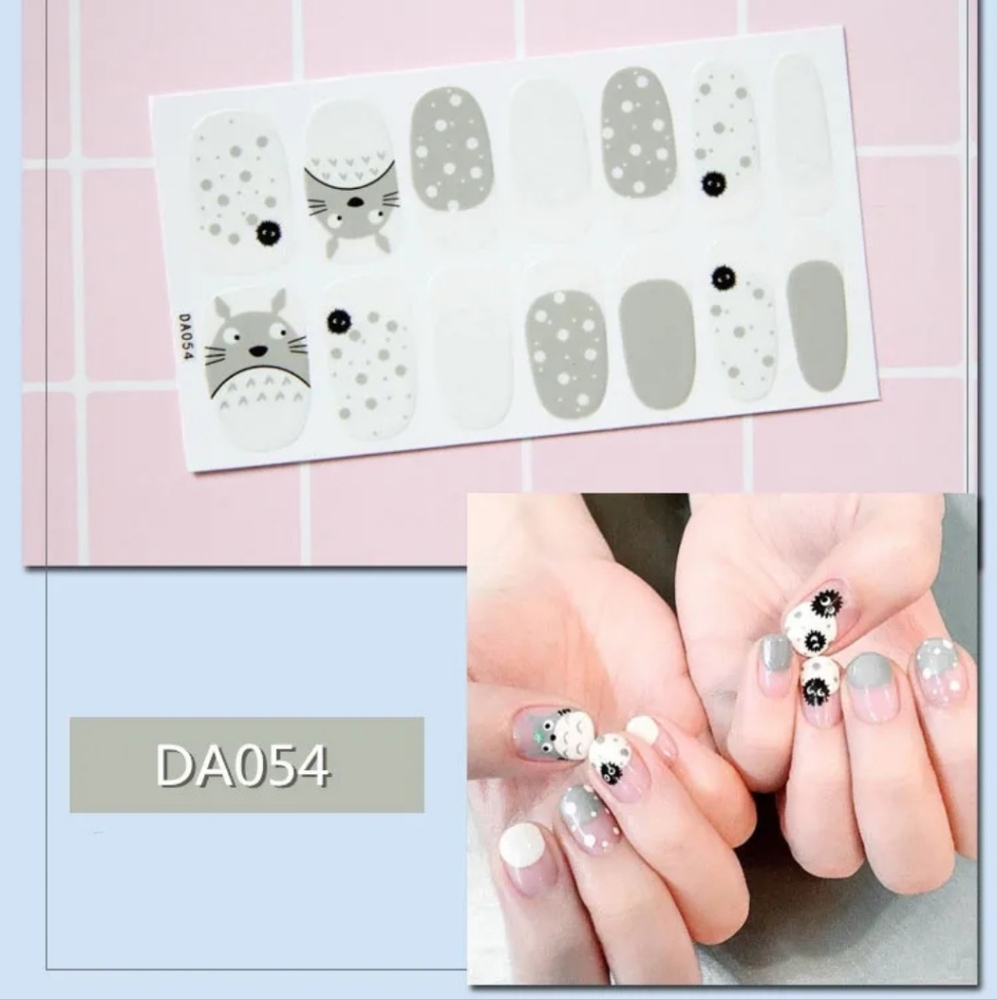 ⭐4/$15 Totoro Nail Wraps